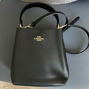 Coach bucket Crossbody